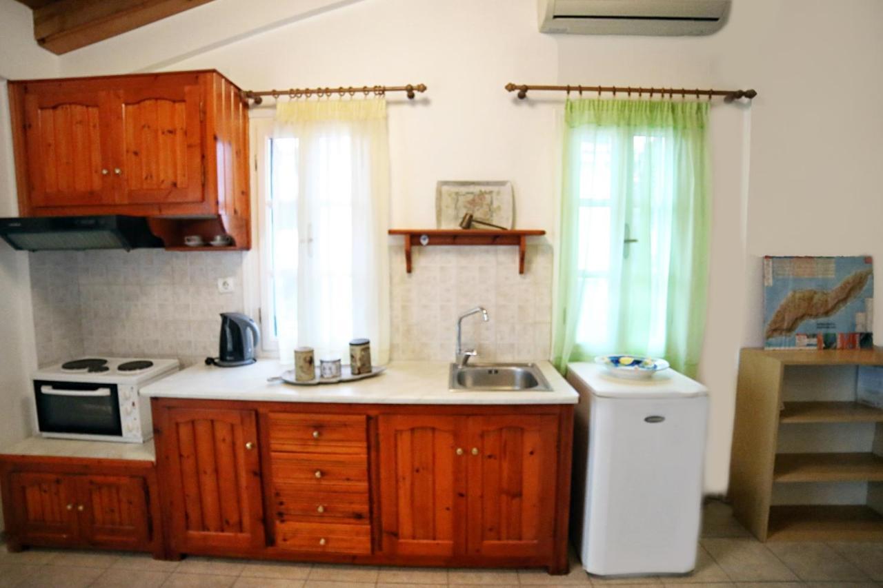 Studios Argyri Ágios Kírykos Extérieur photo