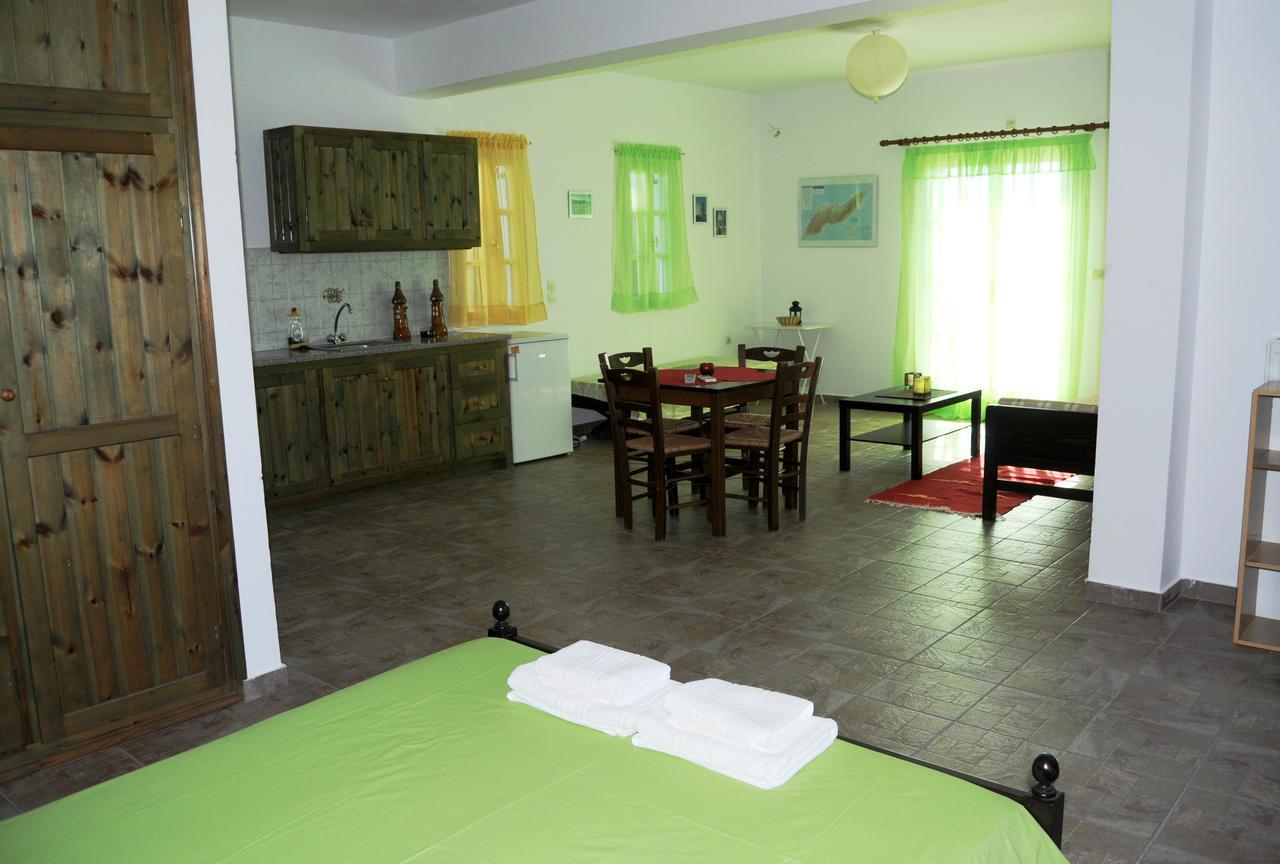 Studios Argyri Ágios Kírykos Extérieur photo